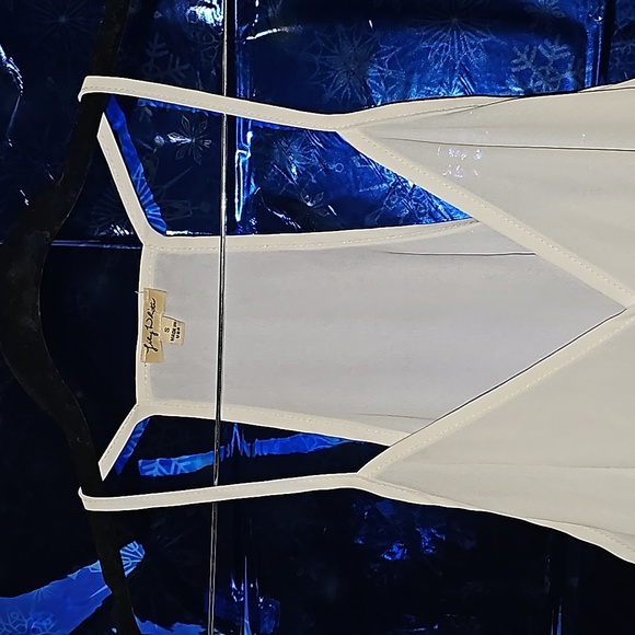 Lily White White Semi-Sheer Faux Wrap around Sleeveless Blouse Size S VGUC - Picture 2 of 7